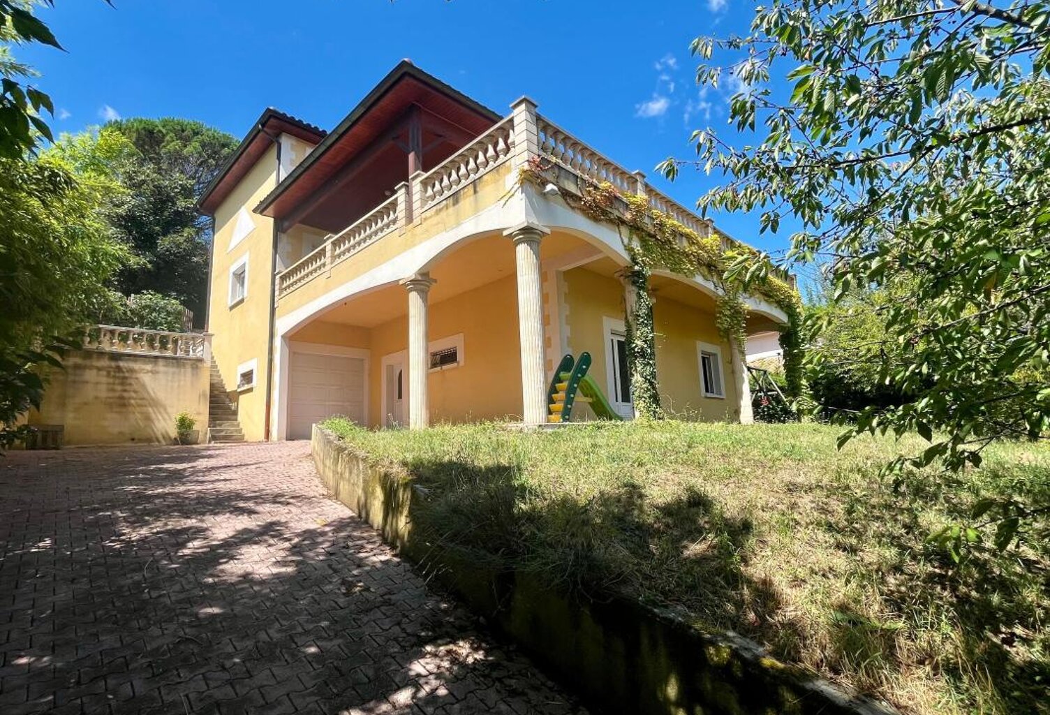 Appartement À Vendre — photo 1