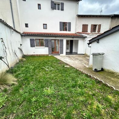 Maison 5 pièces 1512 €