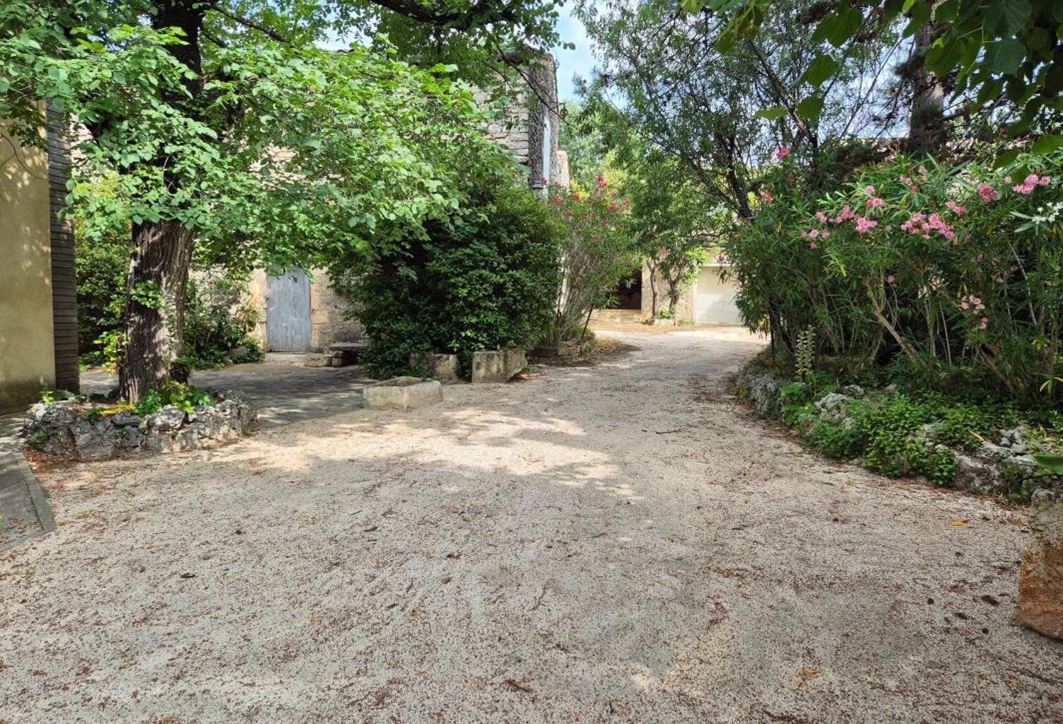 Maison À Vendre — photo 1