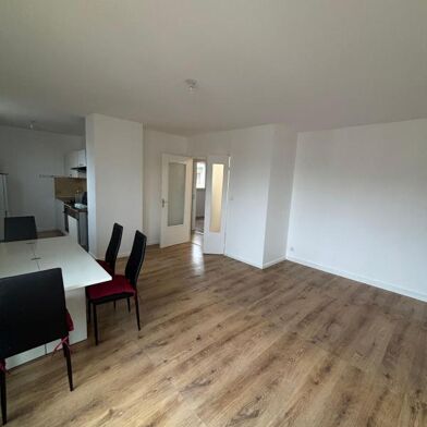 Appartement 2 pièces 750 €