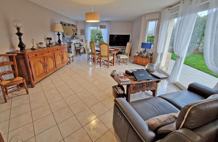 Contemporaine à Plouigneau Bretagne Finistere — photo 3