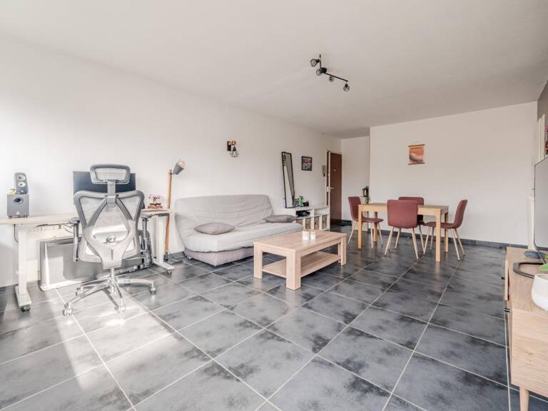 Appartement T2 proche CHU dernier étage — photo 1