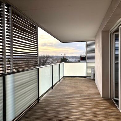 Appartement 3 pièces 1095 €