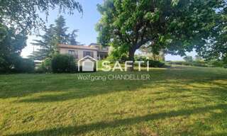 Maison 7 Pièces 200 m² à vendre à Granges-les-Beaumont (26600)