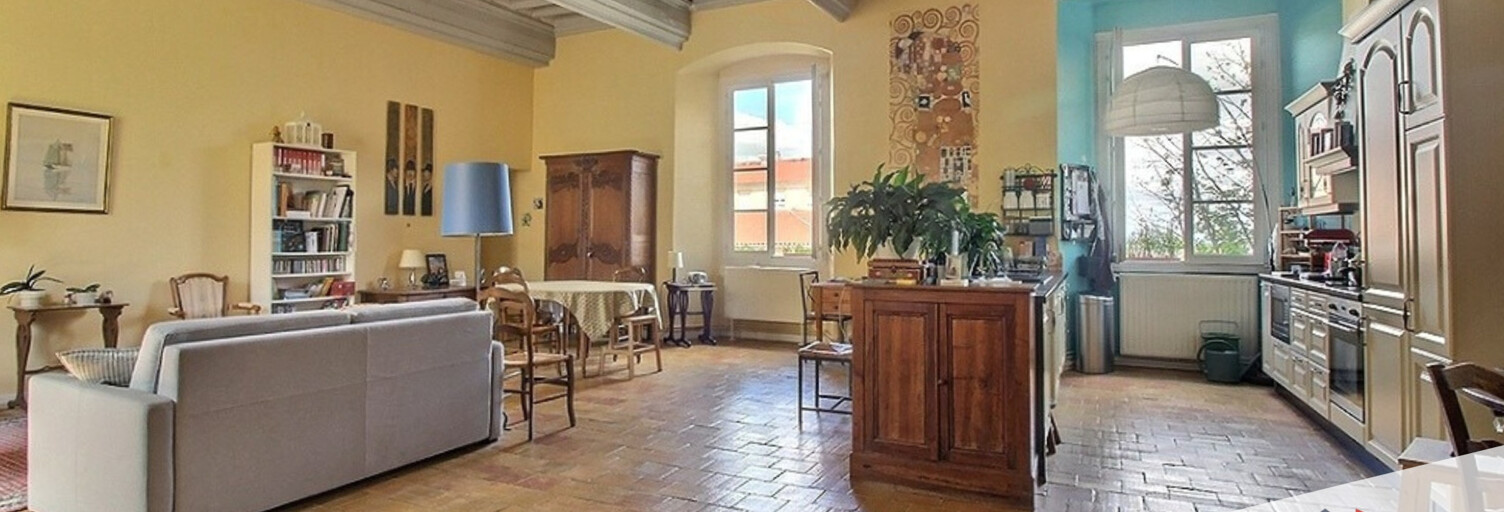 Appartement 4 Pièces 148 m² à louer à Charly (69390)