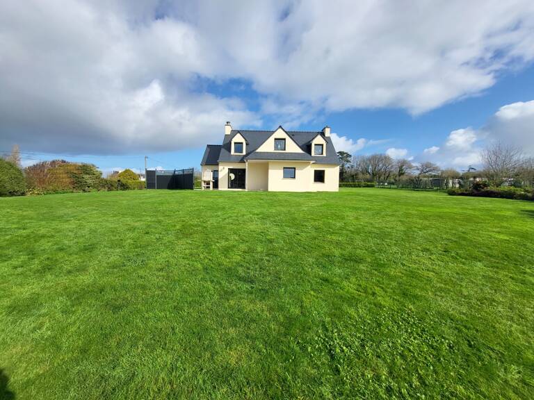 Maison à vendre 9 pièces TELGRUC SUR MER (29) — photo 1