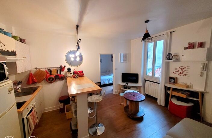 Appartement à vendre 2 pièces LA ROCHELLE (17) Centre historique de La Rochelle — photo 3