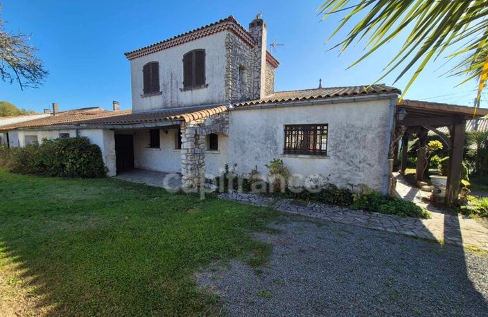 Maison à vendre 4 pièces ROYAN (17) - Terrain de 1427m² — photo 2