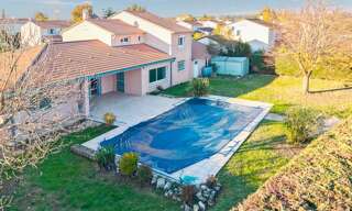 Maison 7 Pièces 212 m² à vendre à Saint-Nicolas-de-la-Grave (82210)