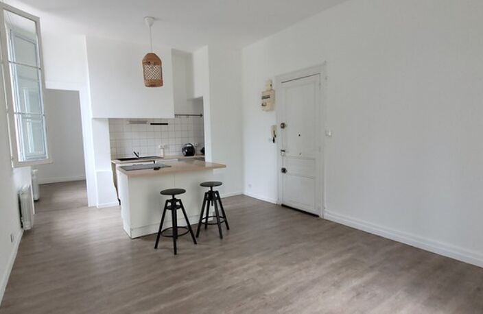 A vendre pour investisseur – T2 de charme 47 m² avec cave et parking privatif - Montpellier 34 — photo 2