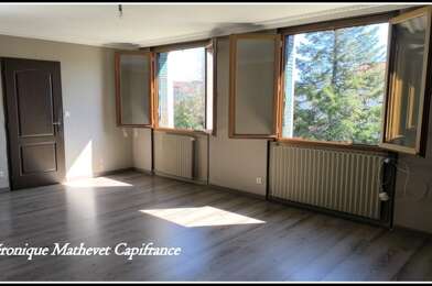Appartement 4 pièces 90000 €