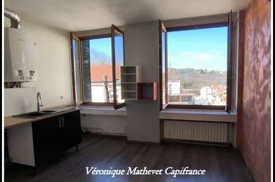 Appartement 4 pièces 90000 €