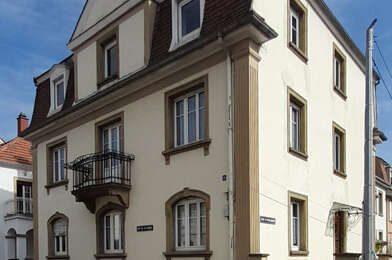 Appartement 4 pièces 299250 €