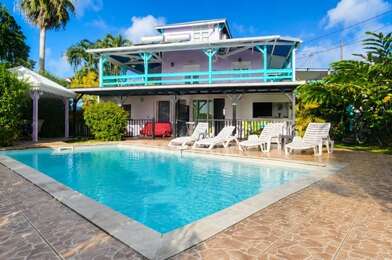 Maison 13 pièces 749000 €
