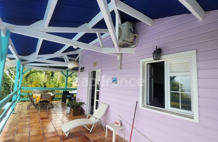SUR LES HAUTEURS DE STE LUCE-UNE RESIDENCE DE 5 APPARTEMENTS- PISCINE- VUE MER DES CARAIBES — photo 2