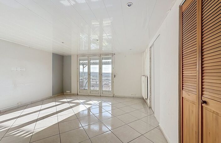 Appartement à vendre 3 pièces CREUTZWALD (57) — photo 2