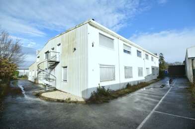 Bureau 29 pièces 680000 €