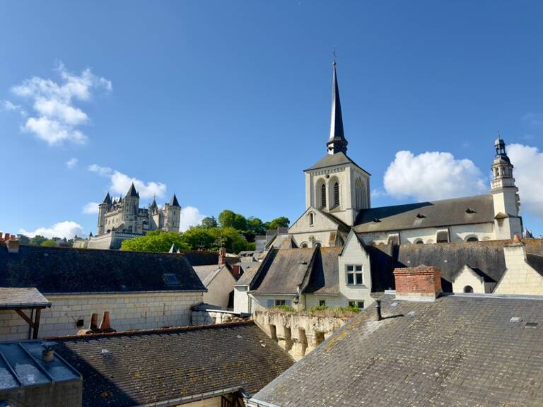 RARE SAUMUR CENTRE-VILLE, Appartement de 100m² face Loire dans un immeuble remarquable — photo 1