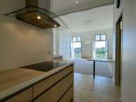 RARE SAUMUR CENTRE-VILLE, Appartement de 100m² face Loire dans un immeuble remarquable — photo 4