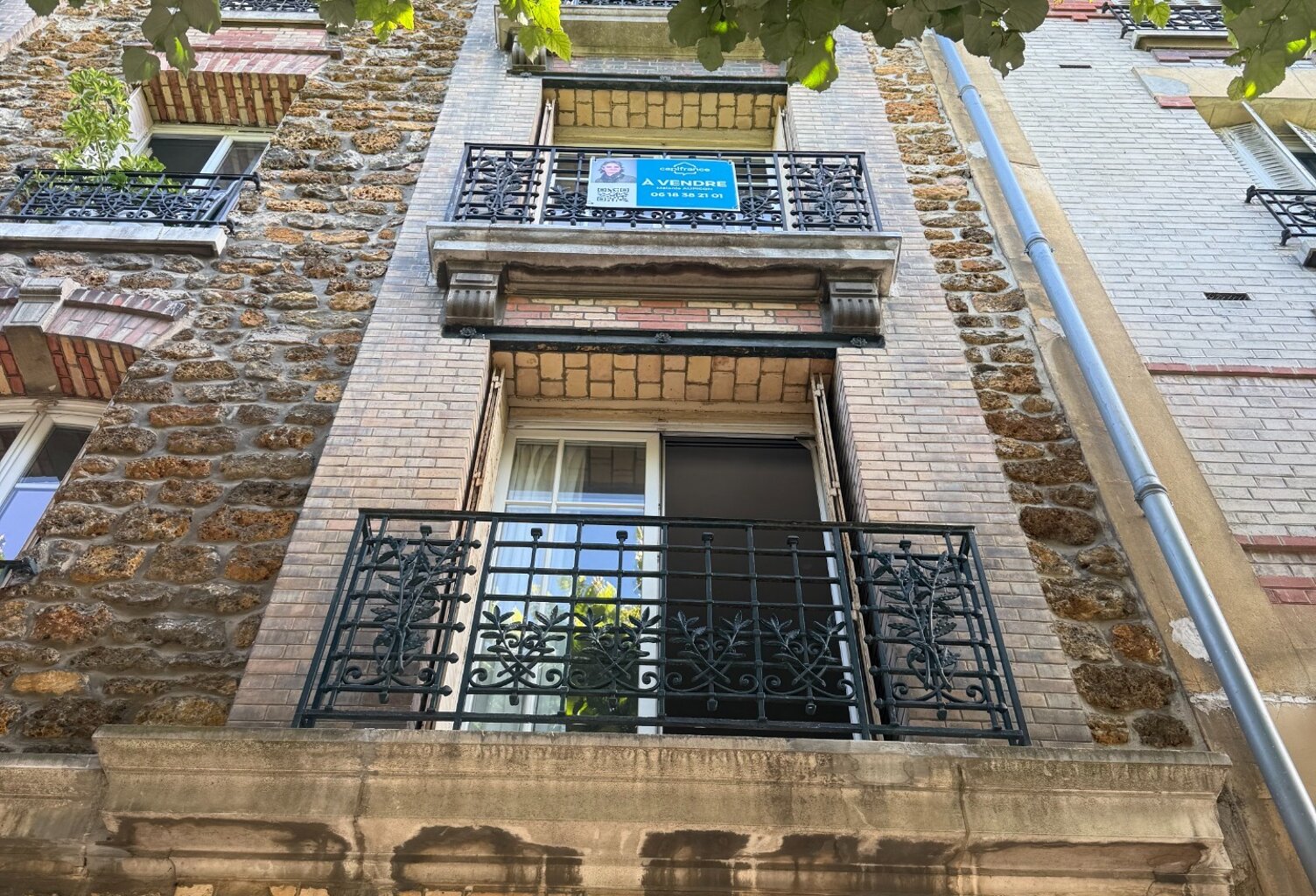 Appartement à vendre 3 pièces CHOISY LE ROI (94), centre ville, face parc de la Mairie — photo 1