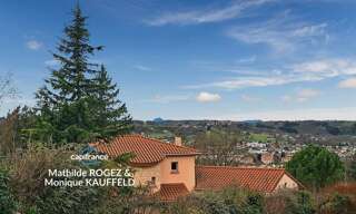 Maison 7 Pièces 274 m² à vendre à Courpière (63120)
