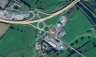 Commerce 7 Pièces 823 m² à louer à Vitry-en-Charollais (71600)