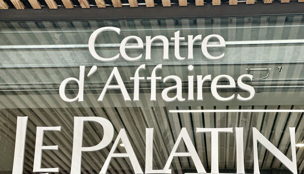 Local commercial 4 pièces  à vendre Hyères 83400