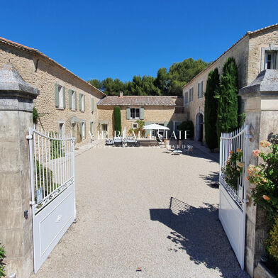 Maison 27 pièces 2990000 €