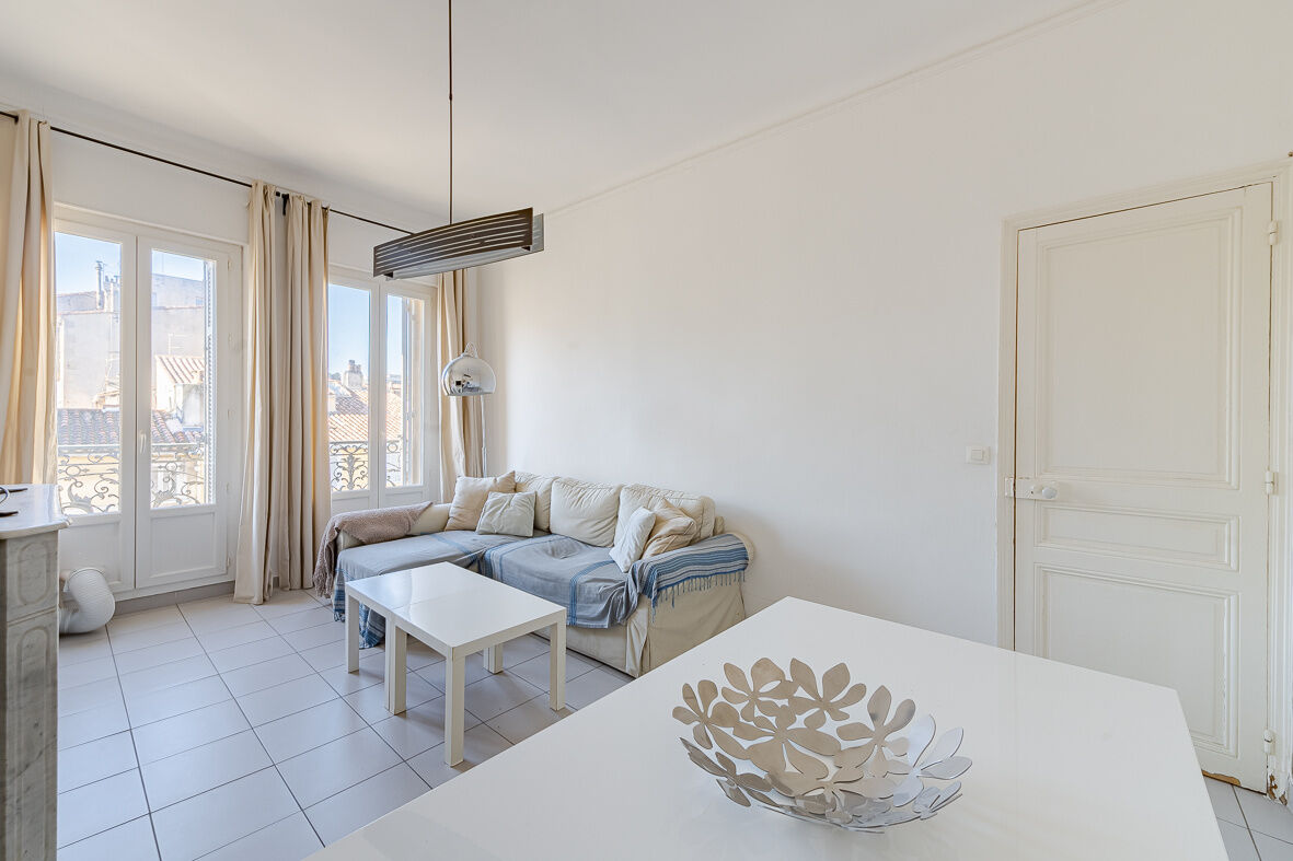 Appartement  T3 à vendre Marseille 6eme 13006