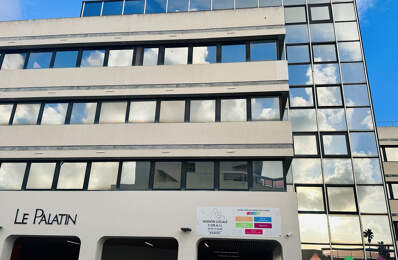 HYERES - SECTEUR MEDIATHEQUE - LOCAL PROFESSIONNEL 99m2 LOUE — photo du bien