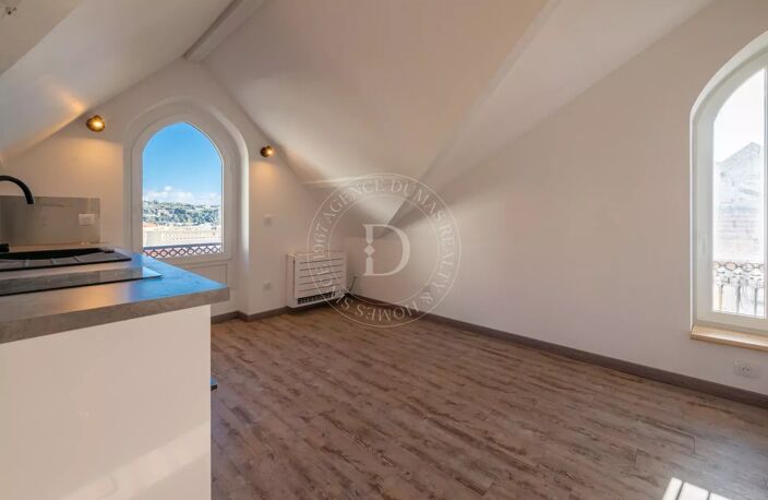 Exclusivité - studio en dernier etage — photo 3
