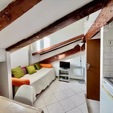 Appartement 1 pièces 700 €