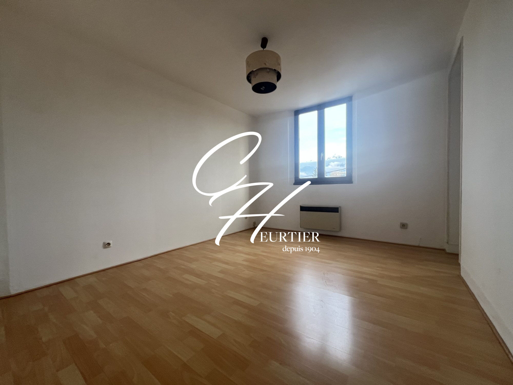 Appartement  T2 à louer Saint-Martin-d'Hères 38400