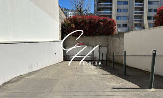 Garage  12 m² à louer à Grenoble (38100)