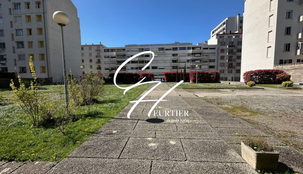 Parking  à louer Grenoble 38100