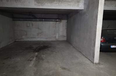 Garage Parking à louer Villeurbanne — photo du bien