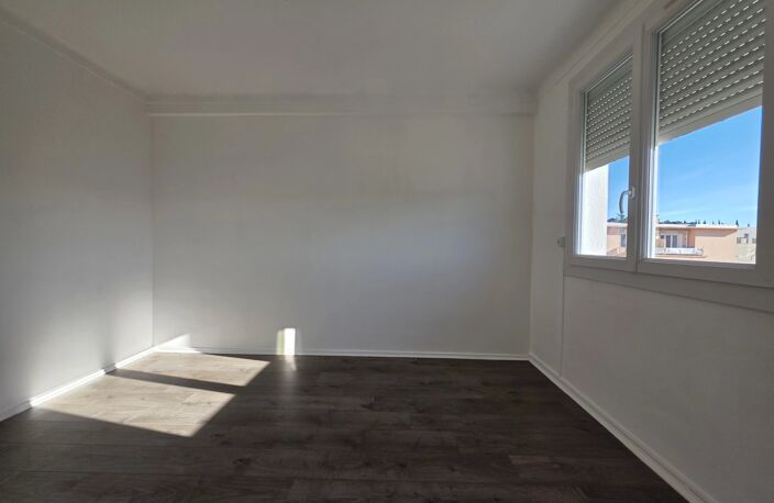 Appartement 55 m² – 2 chambres – balcon – cave – parking — photo 5