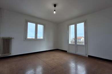 Appartement 2 pièces 775 €