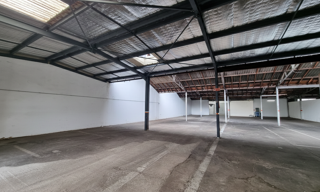 Garage  1200 m² à vendre à Saint-Rambert-d'Albon (26140)