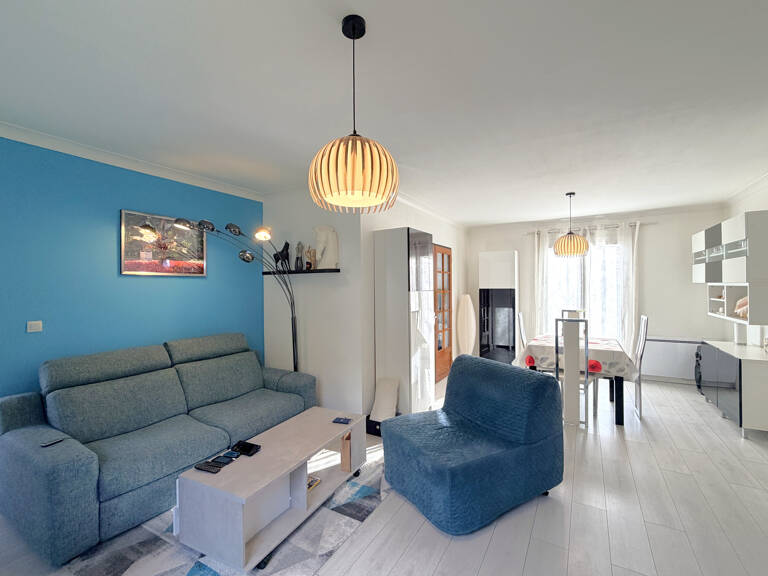 CAEN MAISON D'HABITATION DE 8 PIECES PRINCIPALES A VENDRE — photo 1