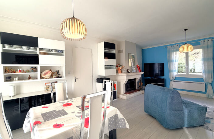 CAEN MAISON D'HABITATION DE 8 PIECES PRINCIPALES A VENDRE — photo 3