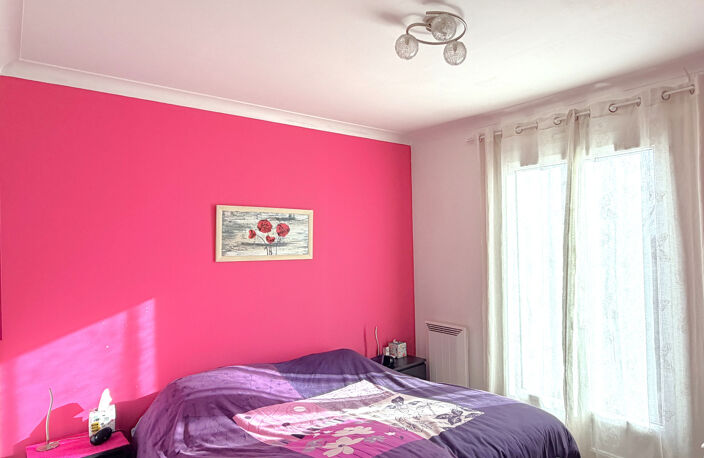 CAEN MAISON D'HABITATION DE 8 PIECES PRINCIPALES A VENDRE — photo 5