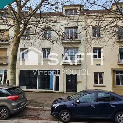 Immeuble  198000 €