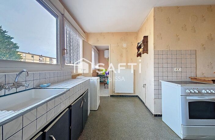 Appartement 5 Pièces - 97 m² - Centre-ville de Saint-Avold — photo 4