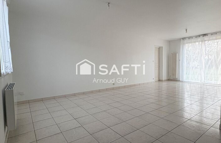 Pavillon avec 5 chambres et terrain — photo 4