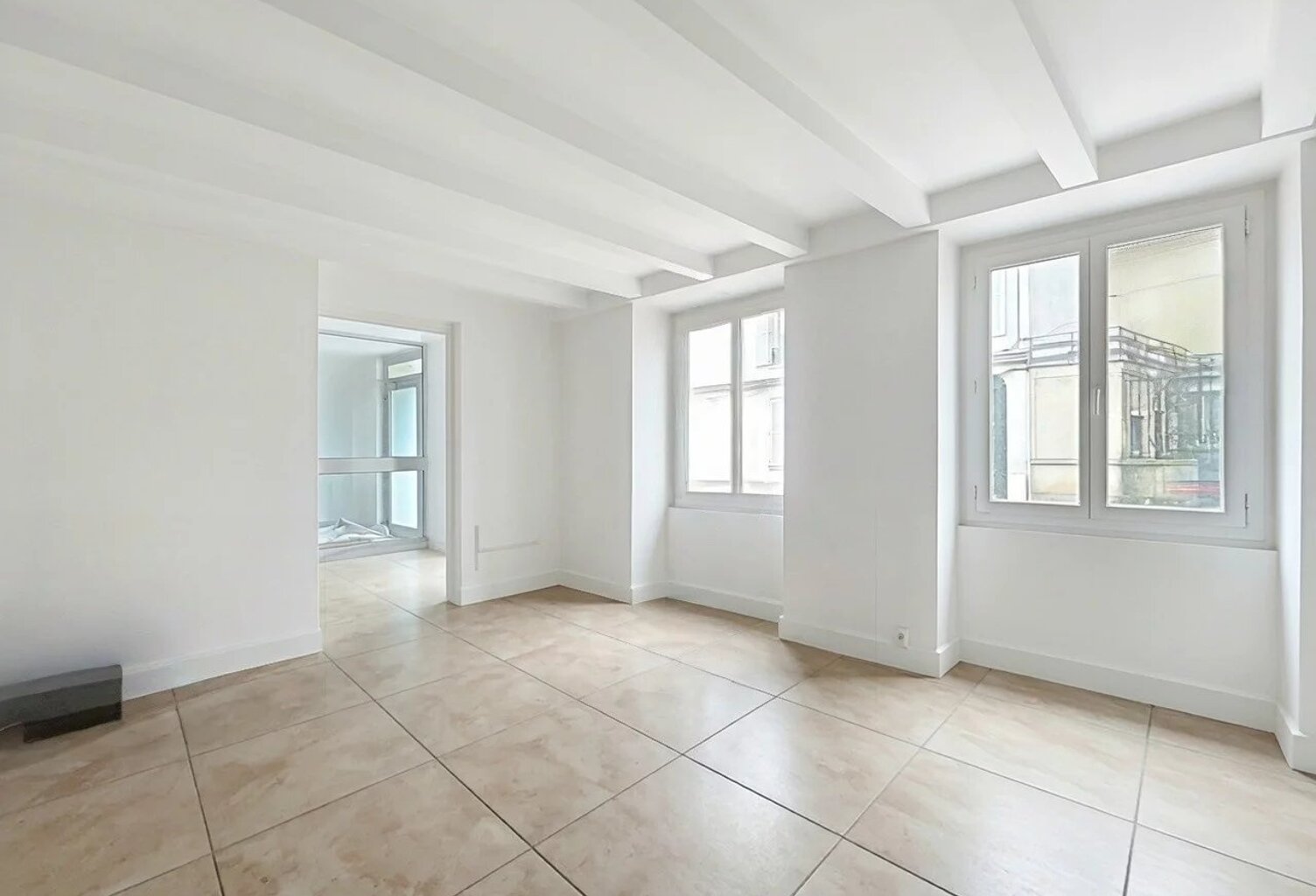 Montgeron - Centre ville - 2 pièces de 44m2 idéalement situé — photo 1