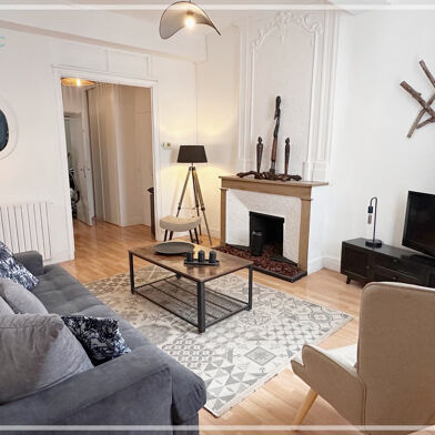 Appartement 2 pièces 750 €