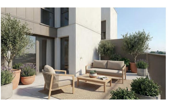 APPARTEMENT T5 DUPLEX DERNIER ETAGE 109 m2 - TERRASSE DE 18 — photo 2