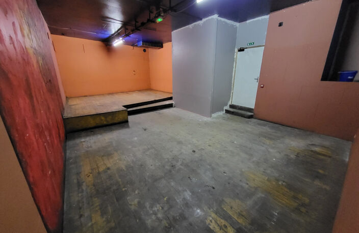 LOCAL 580 M2 Clermont-Ferrand / plateau centrale — photo 3