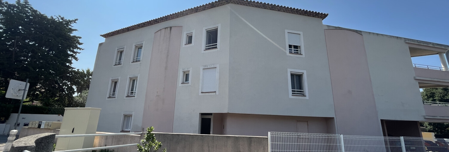 Appartement 3 Pièces 62 m² à louer à Bormes-les-Mimosas (83230)